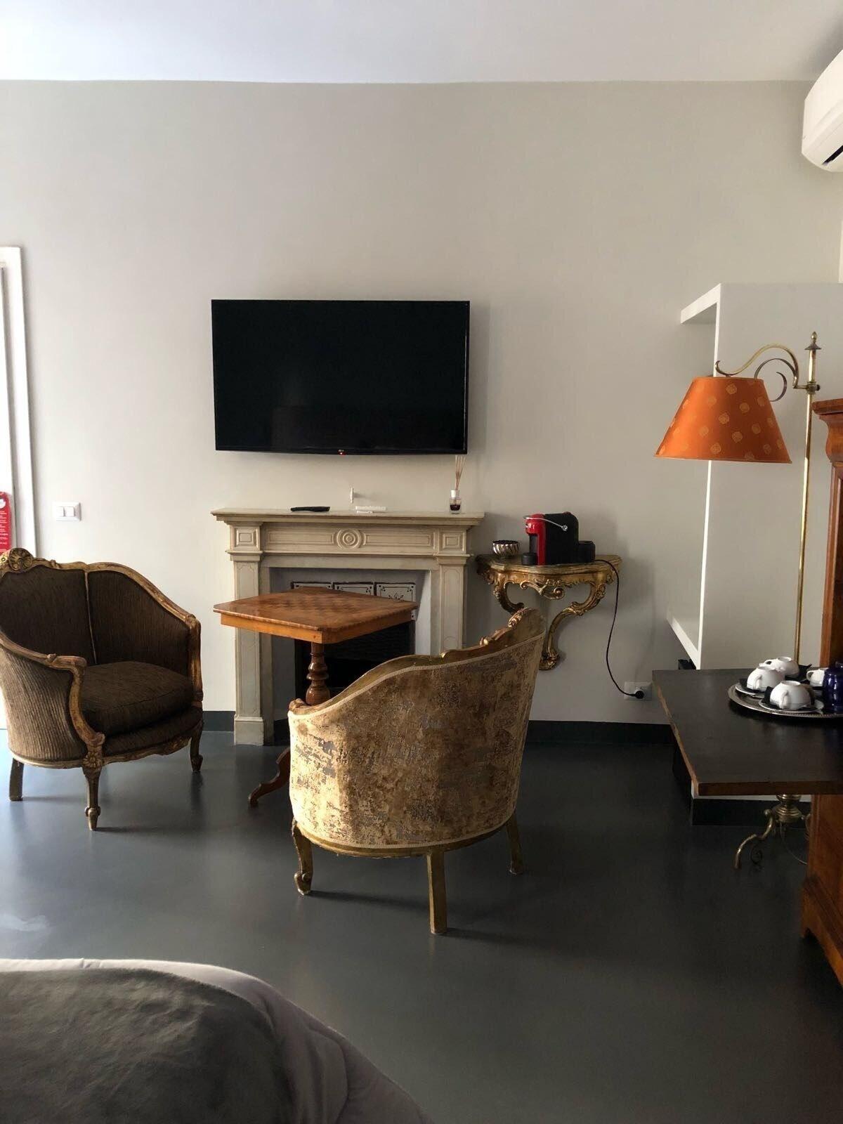 94 Piazza Di Spagna Guest house 2*